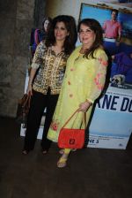 Bina Aziz, Zarine Khan at Honey Irani screening of Dil Dhadakne Do in Mumbai on 31st May 2015